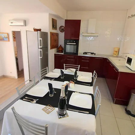 Apartment De Tres Vistas Al Mar - Hisp-288-58 *